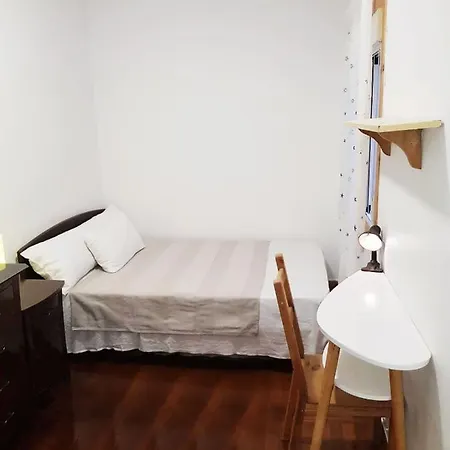 Alojamento de Acomodação e Pequeno-almoço Apartament Sagrada Familia