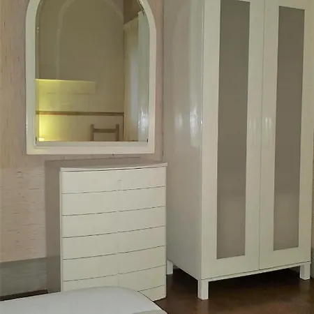 Alojamento de Acomodação e Pequeno-almoço Apartament Sagrada Familia